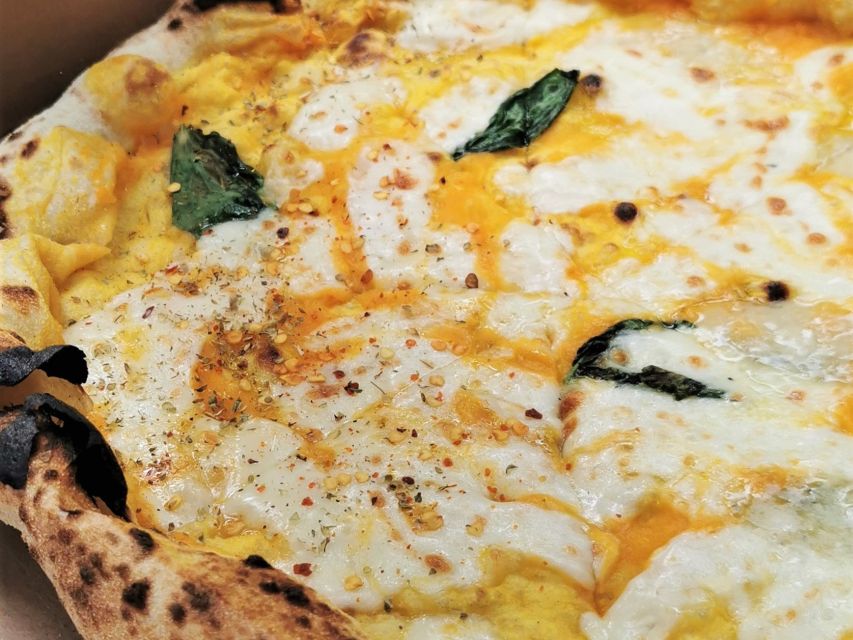 No Diet Club - Best food Tour in East London - Borough Market, the stop with the loudest flavors