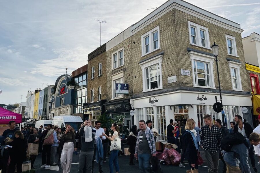 Notting Hill Walk Celebrities and Film Locations- London - Key highlights I’d plan around