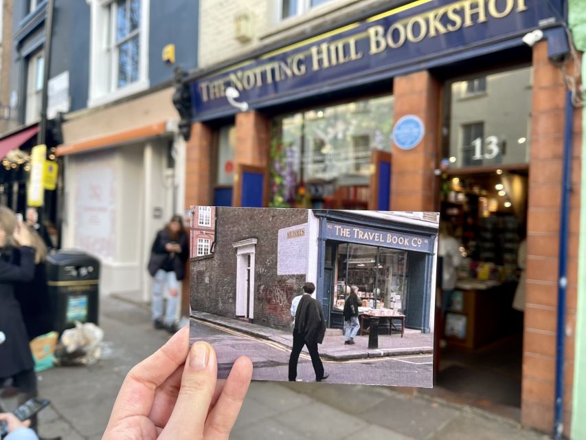 Notting Hill Walk Celebrities and Film Locations- London - Portobello Road, Chepstow Villas, and the pastel-street story you can walk