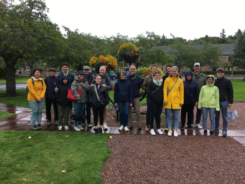 Nottingham Walking Tour with a Local Guide - Ye Olde Trip To Jerusalem, Robin Hood tales, and walking above ancient caves