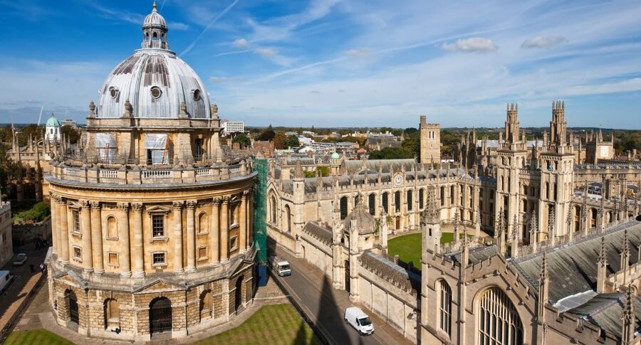 Oxford 3-Hour Private Walking Tour - Why Oxford colleges work so well on a private 3-hour walk