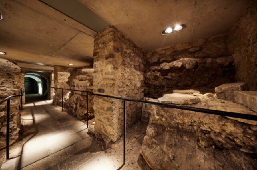 Oxford Castle and Prison: Guided Tour - Inside Debtors’ Tower and Prison D-Wing, Where the Rules Felt Real
