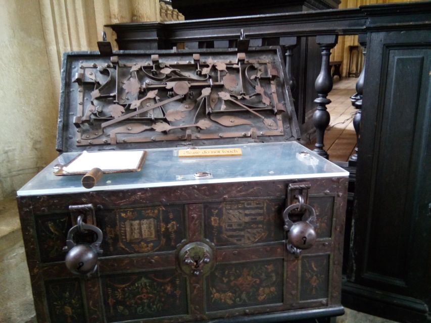 Oxford: Christ Church Harry Potter Film Locations Tour - Starting at Broad Street, then letting Oxford set the tone