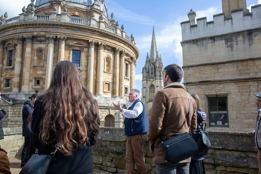 Oxford: City and University Tour, including college entry - Key highlights to look forward to