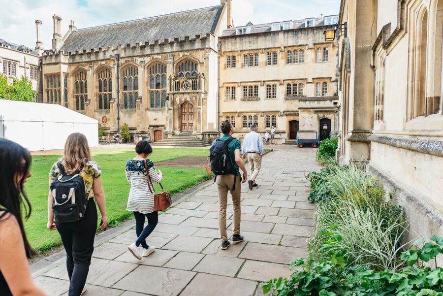 Oxford: City and University Tour, including college entry - Film, Literature, and the Oxford That Lives in Pop Culture