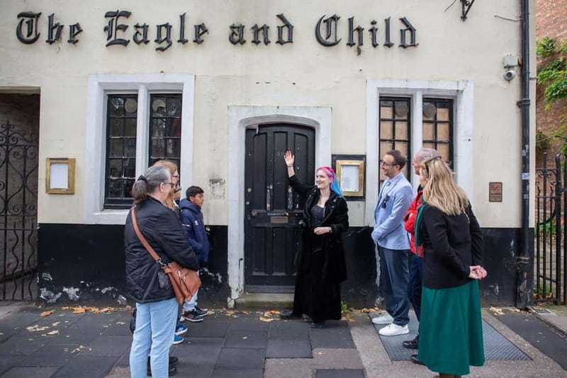 Oxford: CS Lewis and JRR Tolkien Tour - Why the Lewis and Tolkien story fits Oxford so well