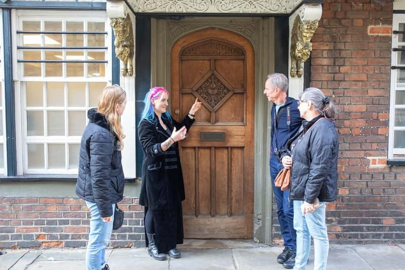 Oxford: CS Lewis and JRR Tolkien Tour - The Inklings meeting spot and how weekly talks turned into worlds
