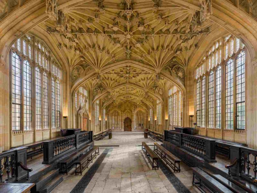 Oxford: Harry Potter Walking Tour Including New College - Movie Trivia, Character Talk, and a Quiz That Actually Sticks