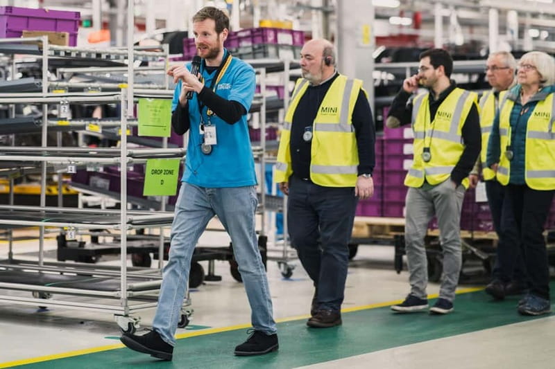 Oxford: MINI Factory Tour – Go Behind the Scenes - The guided production walk: what you actually see in 100 minutes