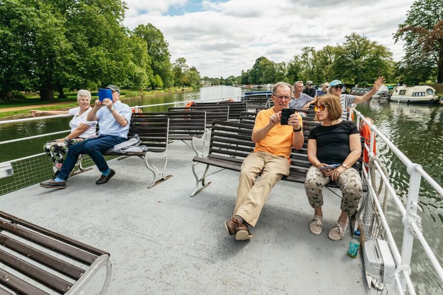 Oxford: River Thames Sightseeing Cruise - Your guide and skipper: friendly, funny, and easy to follow