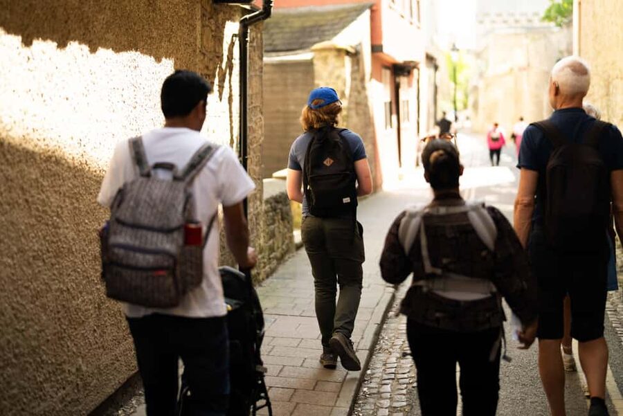 Oxford University Walk & Punt Tour by Alumni™ & New College - Should You Book This Oxford Walk and Punt Tour?