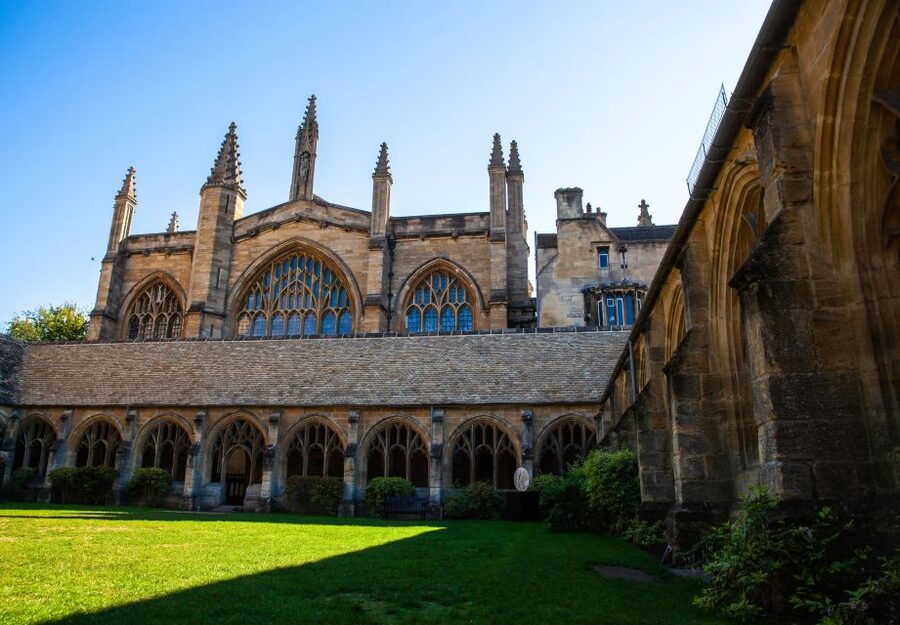 Oxford: University Walking Tour with Christ Church Visit - Why this Oxford walk feels different from a quick checklist