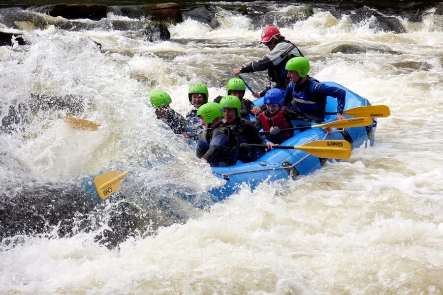 Pitlochry, Scotland: Summer White Water Rafting Tour - On the water: the River Tummel run from technical rapids to the 18-foot finale