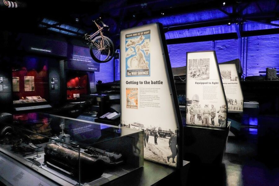 Portsmouth: The D-Day Story Entry Ticket - Step onto the LCT 7074 landing craft, then picture the tanks