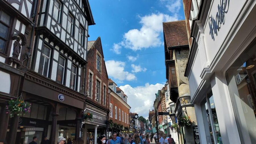 Private Winchester Walking Tour - Alfred the Great, William the Conqueror, and Why Winchester Mattered