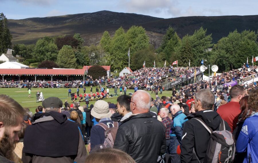 Royal Highland Braemar Gathering, transfer from Edinburgh - Key highlights you will actually care about