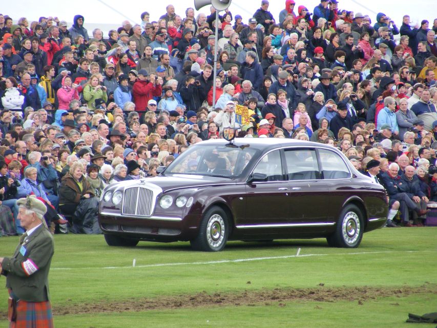 Royal Highland Braemar Gathering, transfer from Edinburgh - Braemar Gathering 101: heather hills, Royal titles, and Highland games