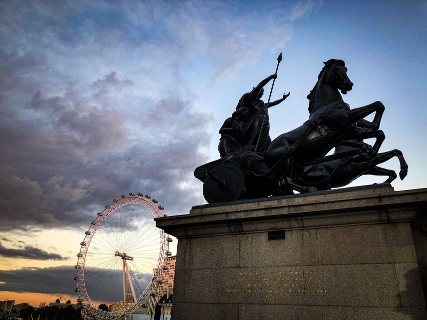 Royal London: from Saxons to Tudors & Stuarts Walking Tour - The palace site where a huge royal center once stood