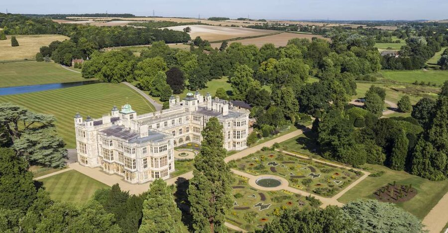 Saffron Walden: Audley End House and Gardens Ticket - Stables and Horses: A Practical Break Between Rooms