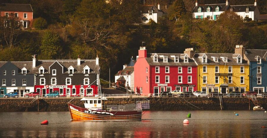 Scotland: West Highlands, Mull and Iona 4-Day Tour - Price and value: what $975 buys you and what you’ll pay extra