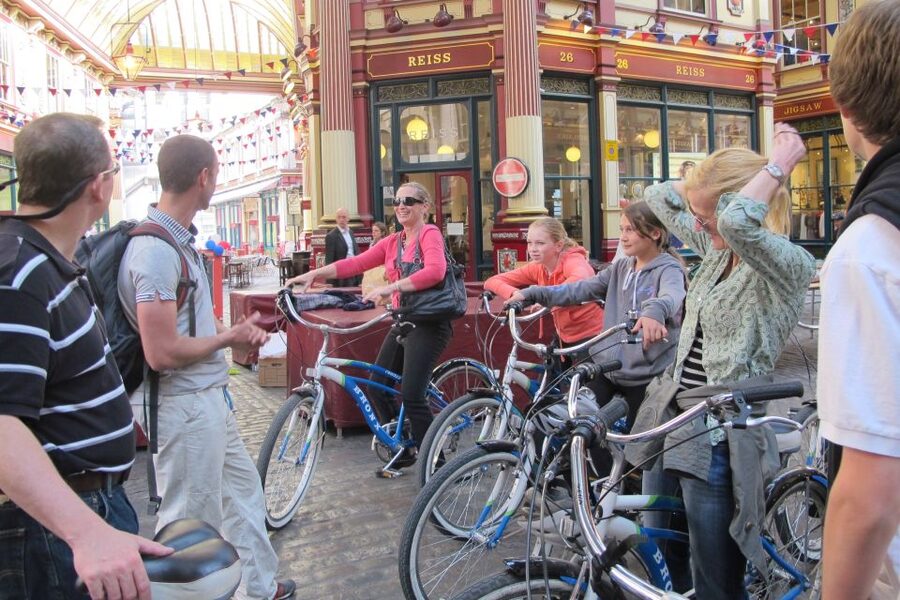 Secret London Tour by Bike - Harry Potter in the Streets: Diagon Alley and Leaky Cauldron Stops