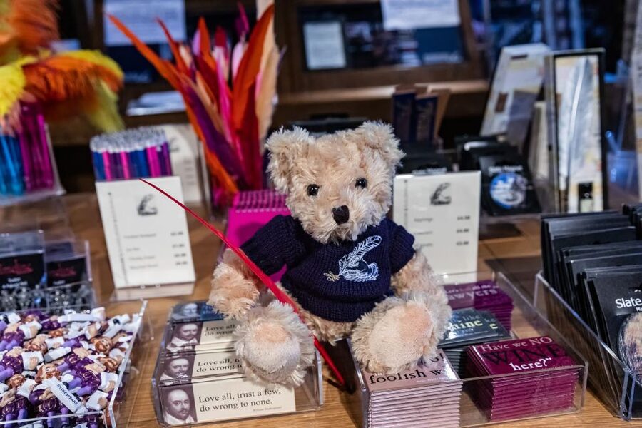 Shakespeare's Schoolroom and Guildhall Entrance Tickets - Should you book Shakespeare’s Schoolroom and Guildhall tickets?