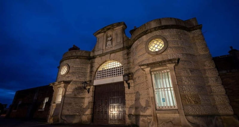 Shrewsbury Prison Ghost Tour - Arriving at the Georgian gate lodge, the 1793 starting line