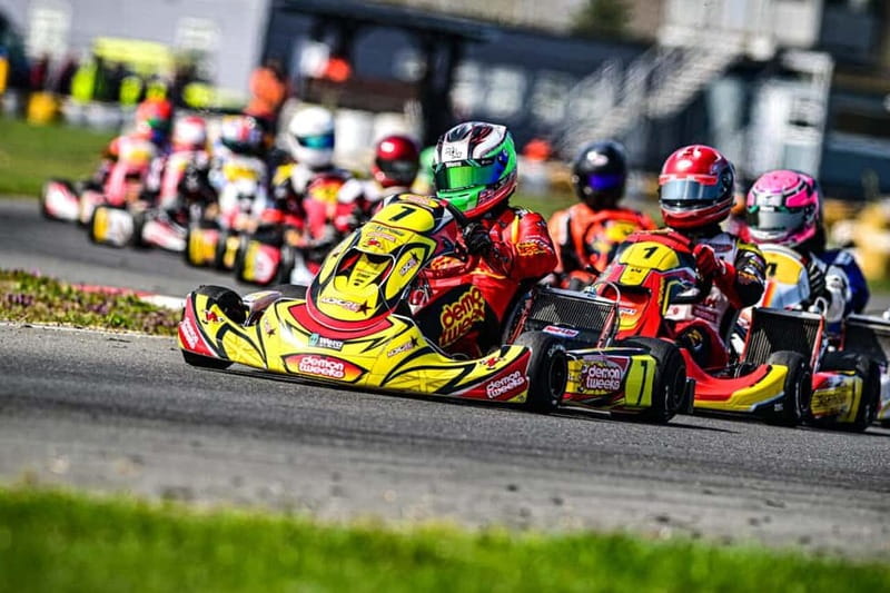 South Wales: Indoor Go-Karting Experience - Safety and Comfort: What the Venue Sets Up for