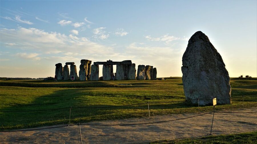 Southampton: Cruise Transfer to London via Stonehenge - Luggage rules that can make or break your day
