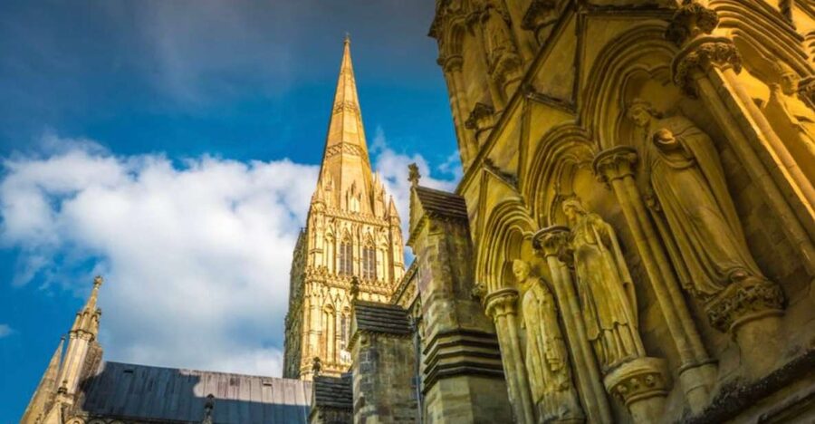 Southampton: Transport to London with 3 Sightseeing Stops - A Private Day from Southampton to London, built around comfort