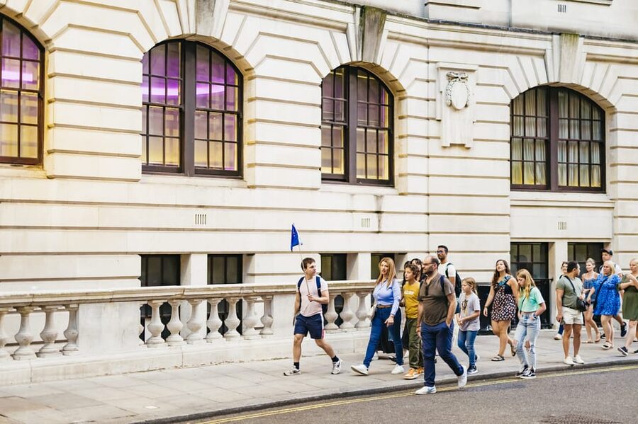 Spanish Language : Original Harry Potter Walking Tour - The London Eye Area: A Quick Real-View Moment