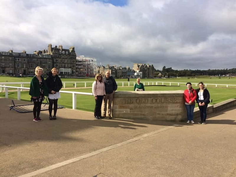 St Andrews: Top Sights Guided Walking Tour - Old Course and the Royal and Ancient: golf legends with context
