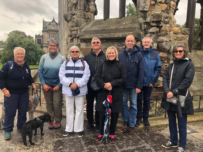 St Andrews: Top Sights Guided Walking Tour - Picking the right guide: how personalities change the day