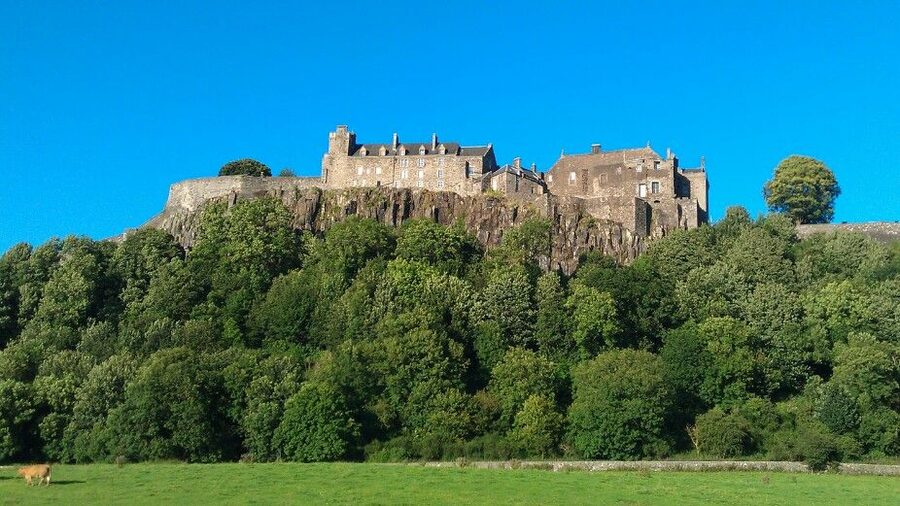 Stirling Castle, Highland Lochs & Whisky Tour from Edinburgh - Meeting in Edinburgh and the ride out in a Mercedes mini-coach