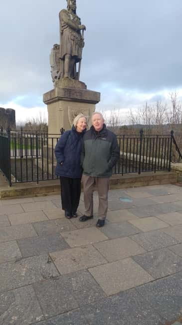 Stirling: Daily Guided Walking Tour with a Local Guide - What you’ll get out of it, based on different guide styles