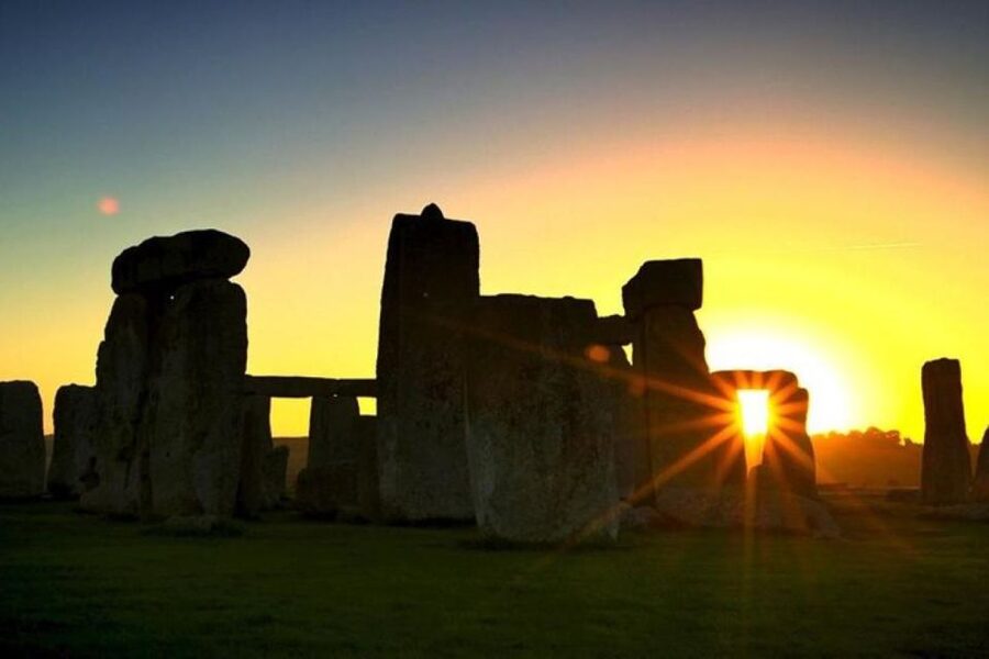 Stonehenge Special Access - Evening Tour from London - Who should book this tour, and who might want a different option