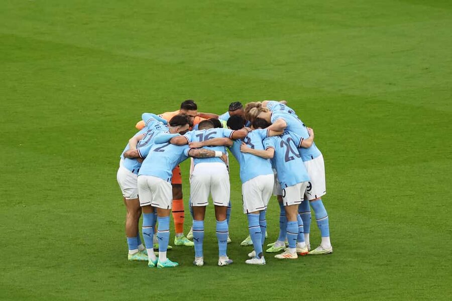 The Blue Experience: Manchester City Match Day Experience - The Stadium Lounge: Where Pre-Match Feels Less Stressful