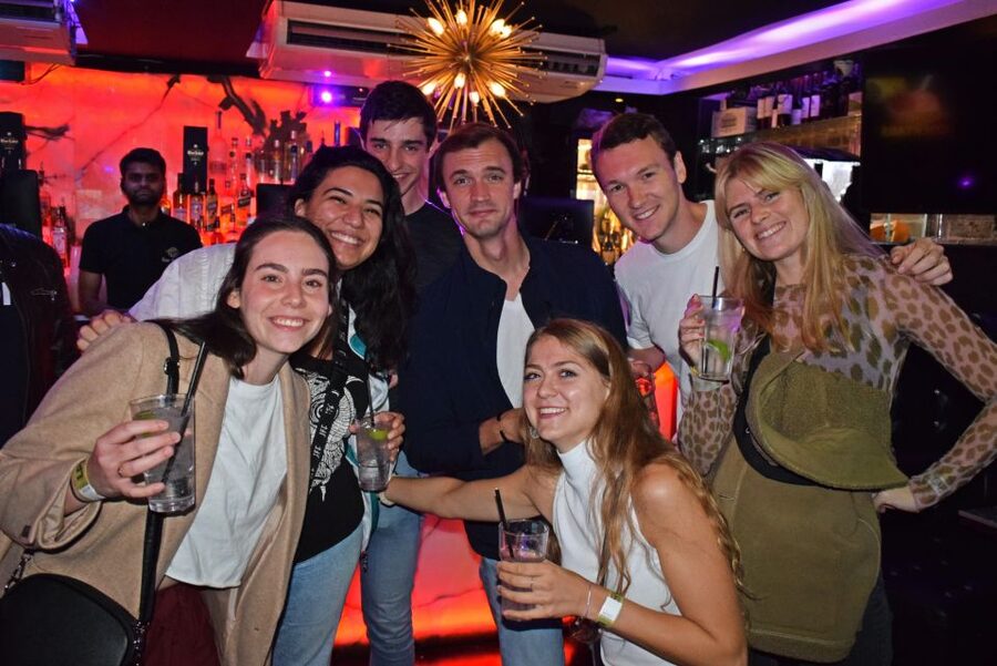 The Original Shoreditch Pub Crawl London - Meeting up at Shoreditch Balls, then finding the group fast
