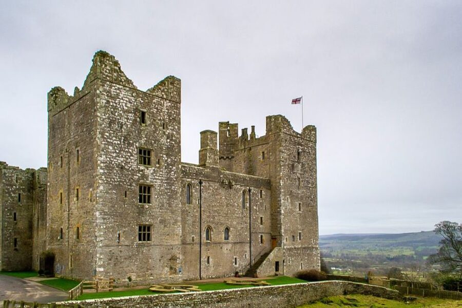 The Yorkshire Dales Tour from York - Grassington and the scenic window moments you’ll remember