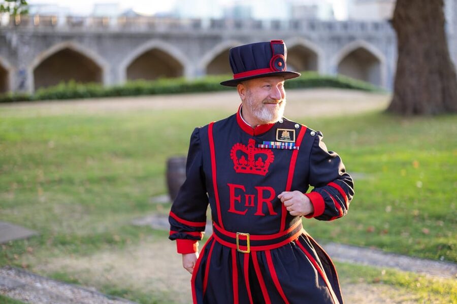 Tower of London: After-Hours Tour with Ceremony of the Keys - The Ceremony of the Keys: a 700-year nightly lock-up ritual