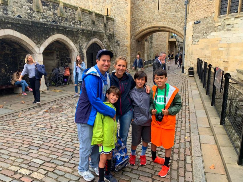 Tower of London Kid-Friendly Private Tour - Royal Mint, Tower Green, and Royal Menagerie, the stops that break up the tension