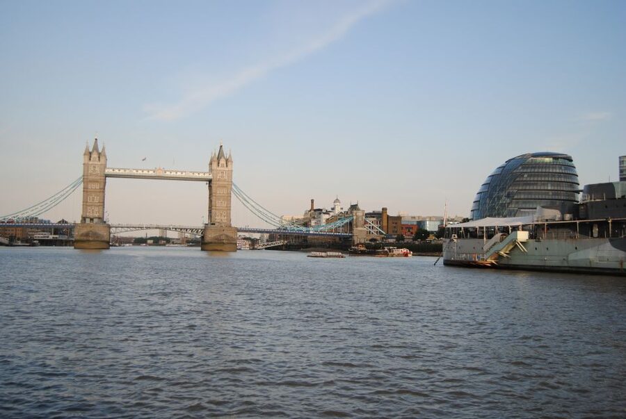 Tower of London Private Guided Tour - Royal Menagerie and the Royal Beasts exhibition in the center of London