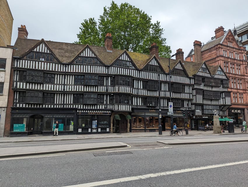 Turmoil, Templars, Oliver Twist: London's Squalor & Splendor - London Silver Vaults: why retail silver deserves a detour