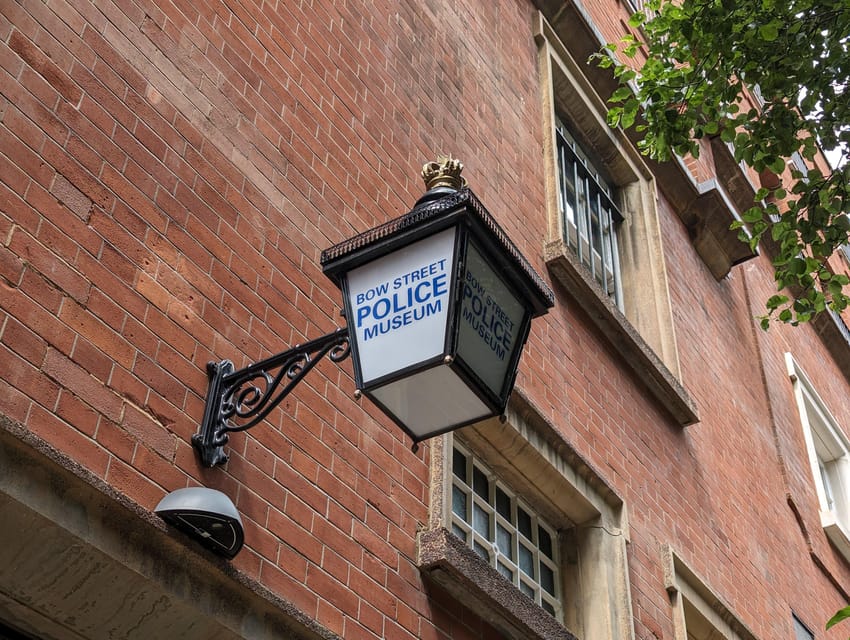 Turmoil, Templars, Oliver Twist: London's Squalor & Splendor - Staple Inn and Hatton Garden: the street names that hint at livelihoods