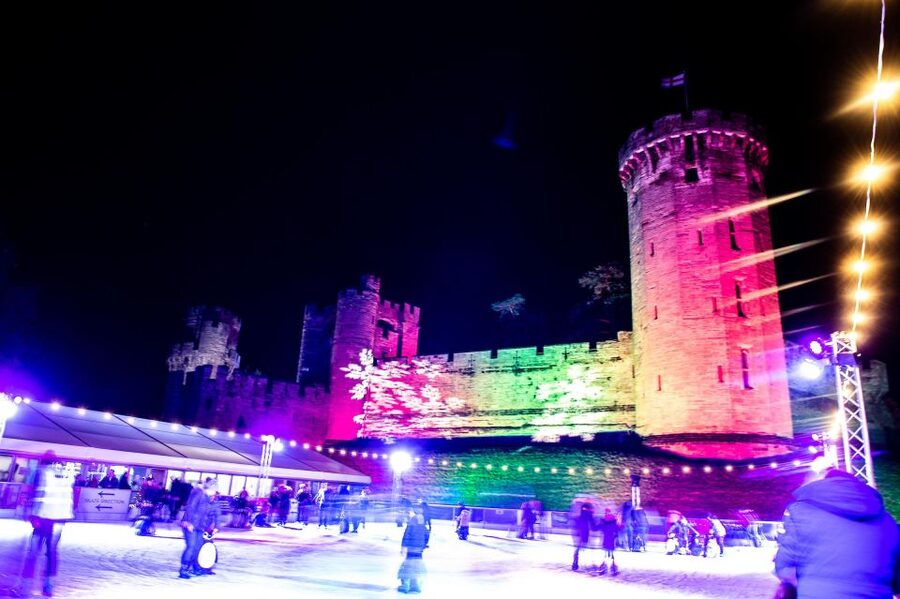 Warwick: Entry Ticket for Warwick Castle - Getting there from Birmingham and London, plus parking reality