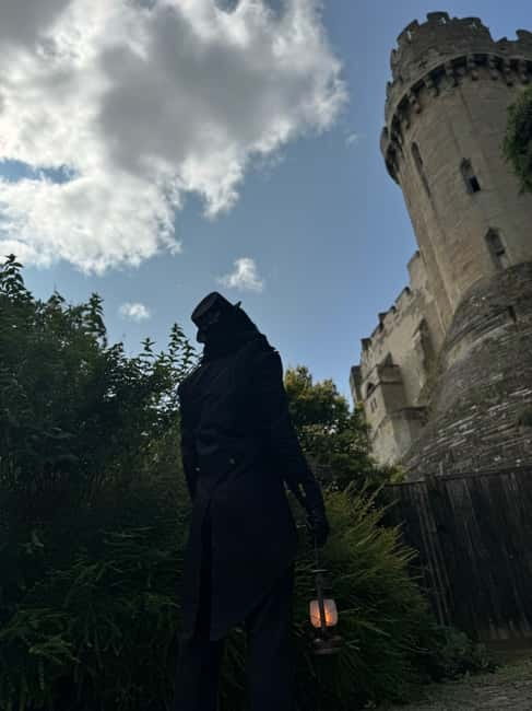 Warwick: Ghost, Crime & Murder Walking Tour - Price and value: why $13 can feel like a bargain
