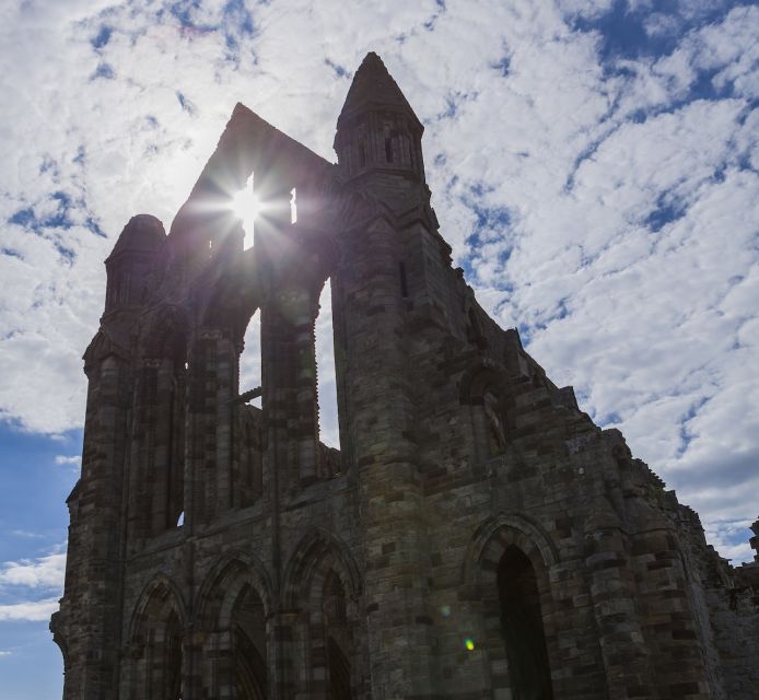 Whitby: Whitby Abbey Ticket - Clifftop Drama and Why Whitby Abbey Hits Hard