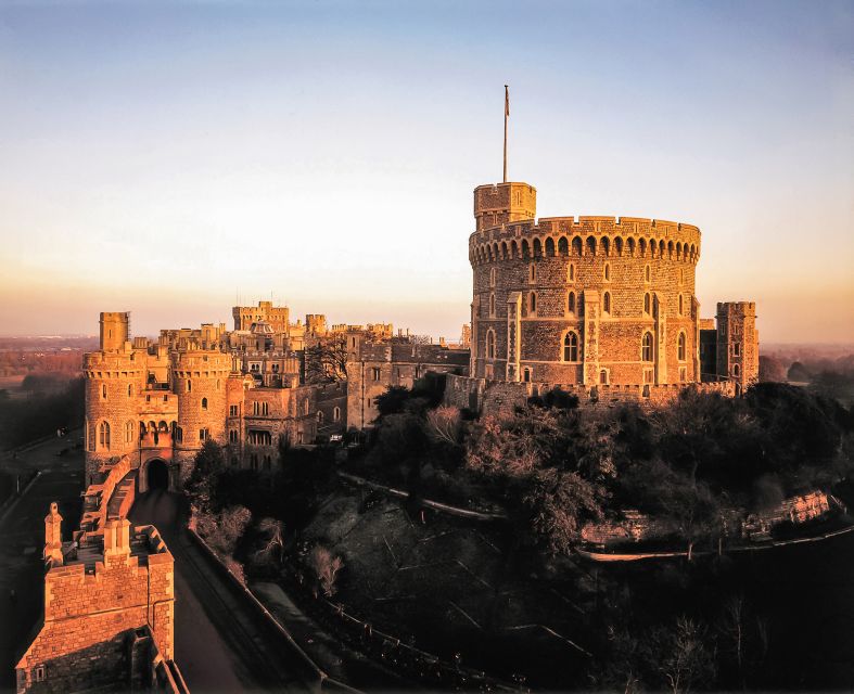 Windsor Castle Admission Ticket - State Apartments: Where Royal Life Becomes a Room-By-Room Experience