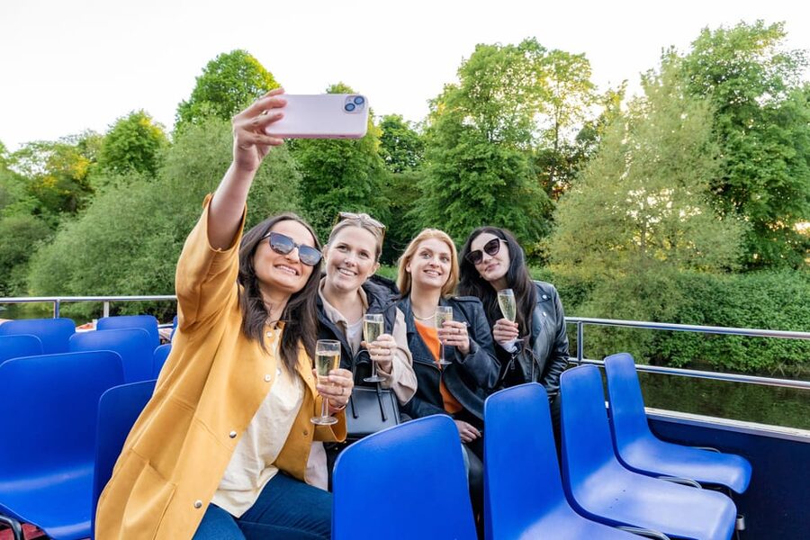 York: 60-Minute 'Happy Hour' Cruise For All Ages - Live Captain Commentary, Music, and a Relaxed, Fun Flow
