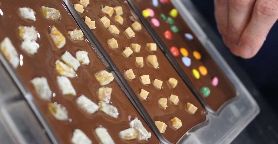 York: Chocolate Bar Making Workshop at York Cocoa Works - Tempering basics explained for real people